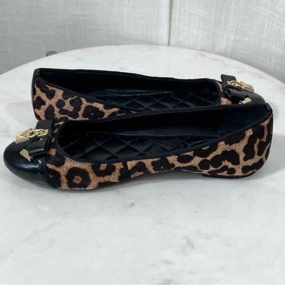Michael Kors Animal Print Calf Hair Patent Leather Toe Ballet Flats Size 6.5 - Picture 9 of 16